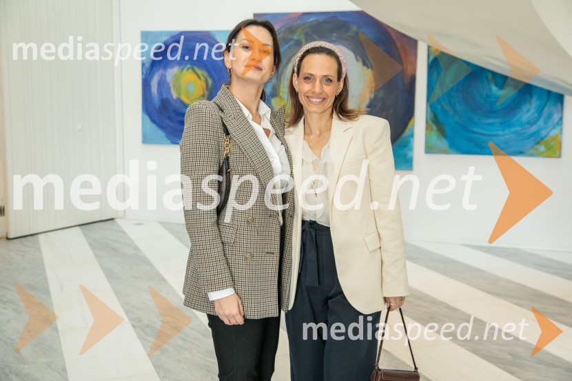  ... ;  Ajda  Tratar, Združenje ManagerUmetnost vodenja: pogledi uspešnih managerk