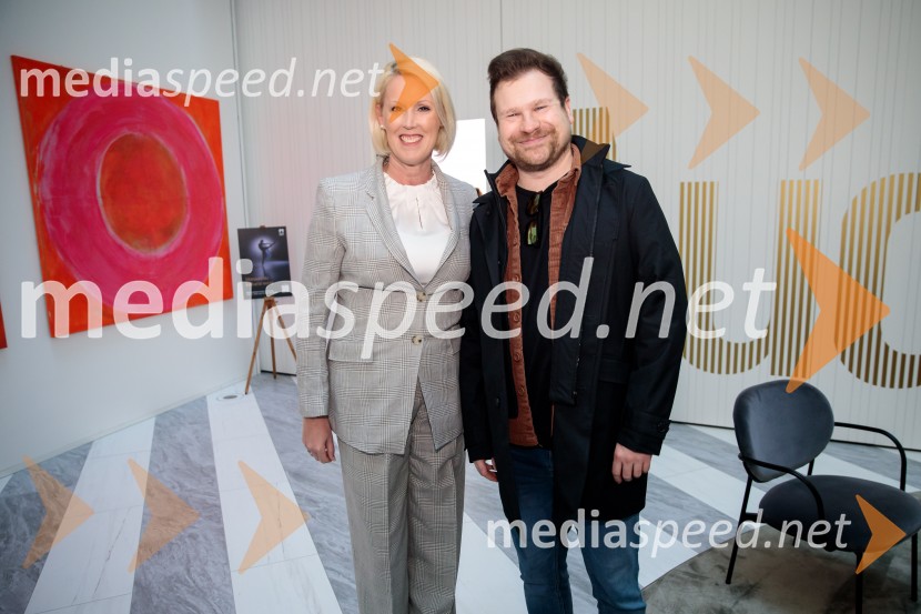  Petra Juvančič, izvršna direktorica, Združenje Manager;  Rok Hodej, vodja javnih zadev, Združenje ManagerUmetnost vodenja: pogledi uspešnih managerk