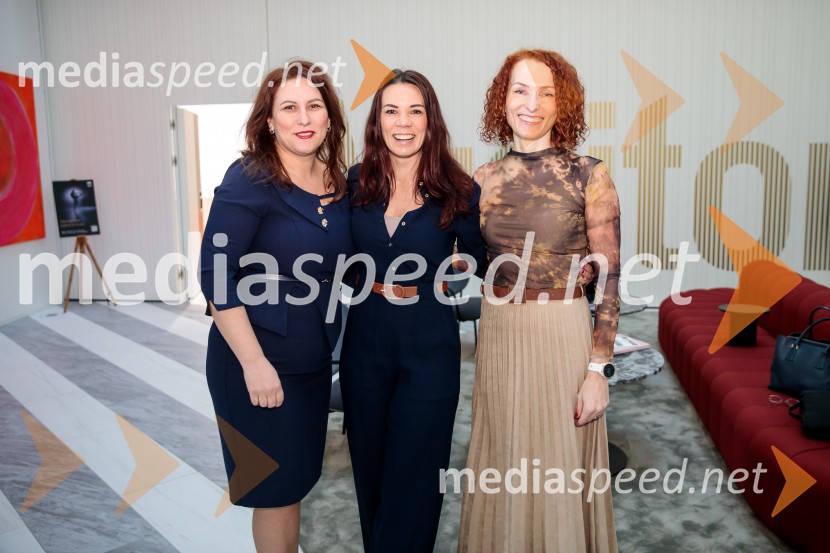  Tatjana  Vogrinec Burgar, predsednica uprave, Elektro Maribor;  Manca Korelc, samostojna svetovalka za komunikacijo na družbenih omrežjih;  ... Umetnost vodenja: pogledi uspešnih managerk