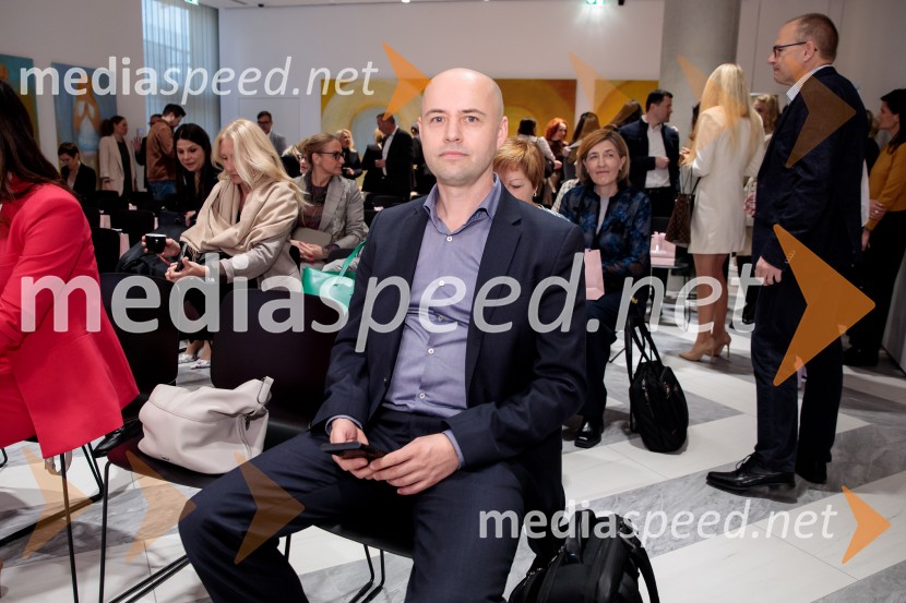  izr. prof. dr. Jože  Sambt , Ekonomska fakulteta Univerze v LjubljaniUmetnost vodenja: pogledi uspešnih managerk