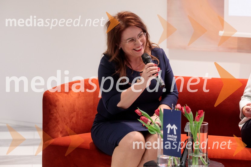  Tatjana  Vogrinec Burgar, predsednica uprave, Elektro MariborUmetnost vodenja: pogledi uspešnih managerk