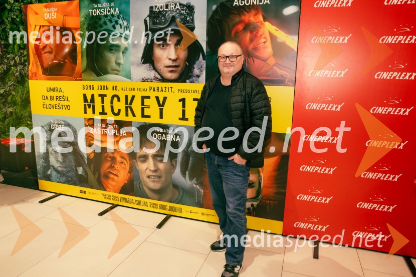  Aleš DolinarMickey 17, premiera filma v Cineplexx Ljubljana