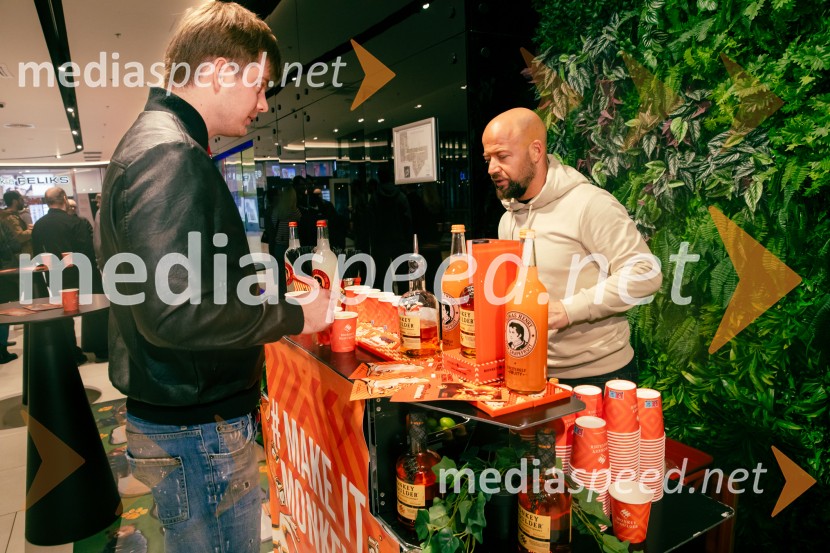   Blaž Kričej Režek, Sanjski moški 2022;  ... Mickey 17, premiera filma v Cineplexx Ljubljana