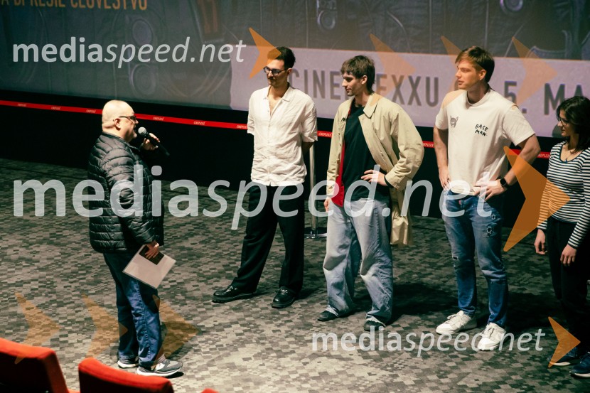  Aleš Dolinar;  ... ;  ... ;  ... ;  ... Mickey 17, premiera filma v Cineplexx Ljubljana