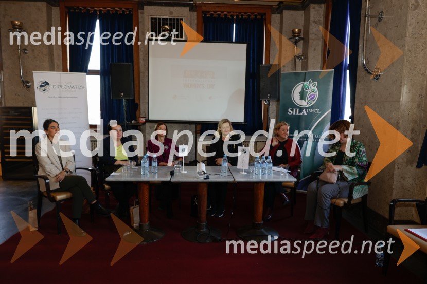 Vloga žensk v diplomaciji, gospodarstvu, kulturi in športu: prihodnost enakih priložnosti, okrogla miza