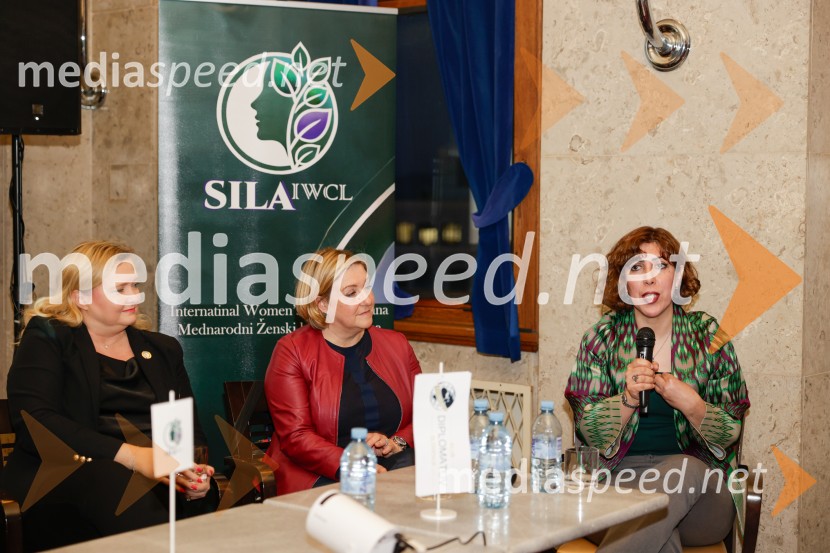 Vloga žensk v diplomaciji, gospodarstvu, kulturi in športu: prihodnost enakih priložnosti, okrogla miza