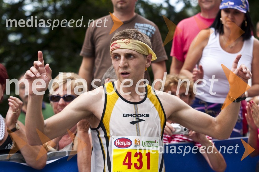 Sebastjan Zarnik, zmagovalec 1. Malega blejskega maratona1. Mali blejski maraton