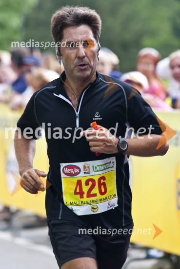 Neville Woodcock, izvršni direktor General Motors za Opel in Chevrolet v Sloveniji1. Mali blejski maraton