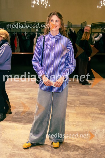 James Brown je uporabljal navijalke, premiera drame v MGL