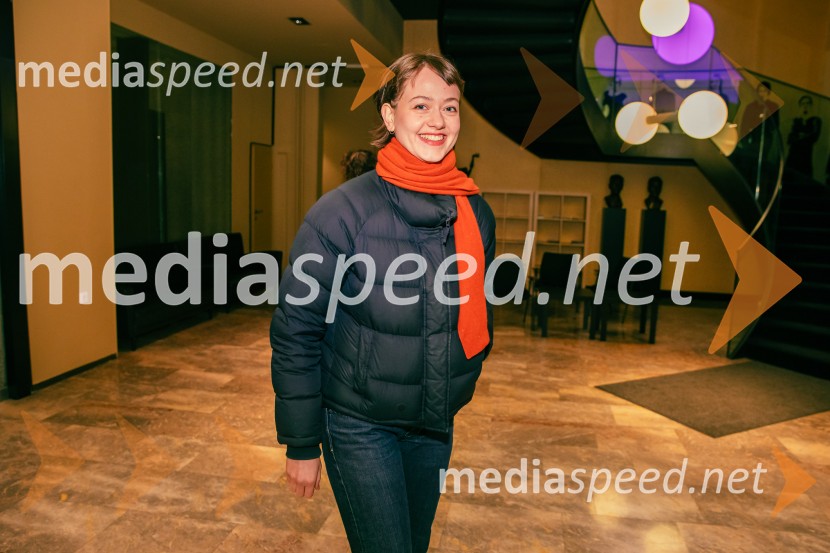 James Brown je uporabljal navijalke, premiera drame v MGL