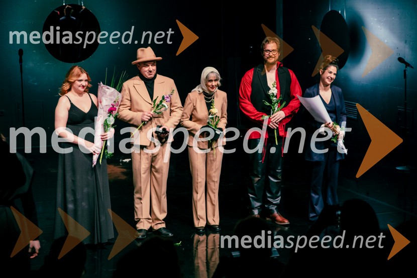  Ajda Kostevc, igralka;  Gaber K. Trseglav, igralec;  Nataša Tič Ralijan, igralka;  Filip Samobor, igralec;  Saša Pavlin Stošić, igralkaJames Brown je uporabljal navijalke, premiera drame v MGL