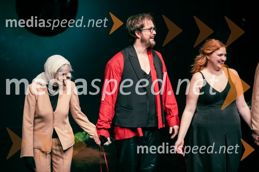  Nataša Tič Ralijan, igralka;  Filip Samobor, igralec;  Ajda Kostevc, igralkaJames Brown je uporabljal navijalke, premiera drame v MGL