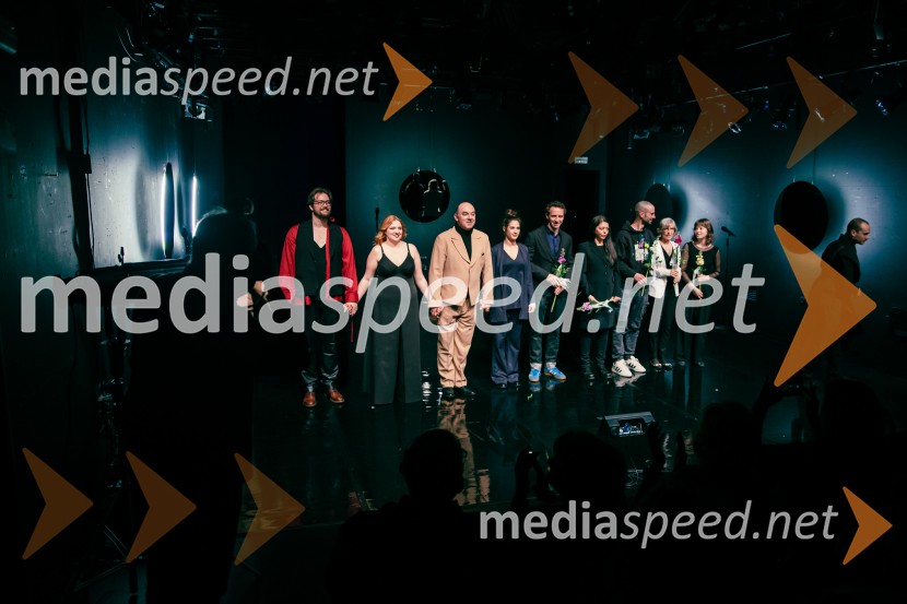 James Brown je uporabljal navijalke, premiera drame v MGL