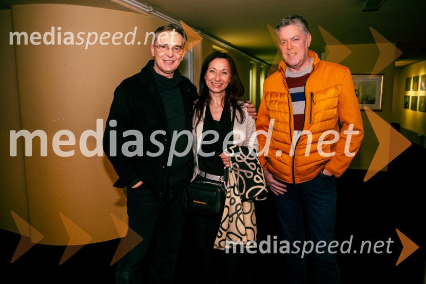   Igor  Samobor, igralec;  Barbara Zemljič, režiserka;  ... James Brown je uporabljal navijalke, premiera drame v MGL