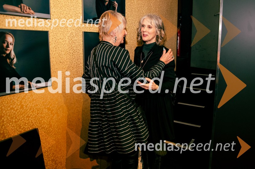  Nataša Tič Ralijan, igralkaJames Brown je uporabljal navijalke, premiera drame v MGL