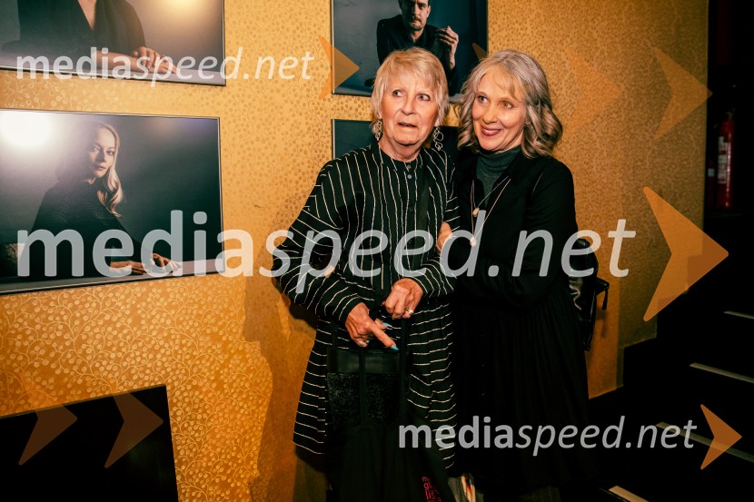  ... ;  Nataša Tič Ralijan, igralkaJames Brown je uporabljal navijalke, premiera drame v MGL