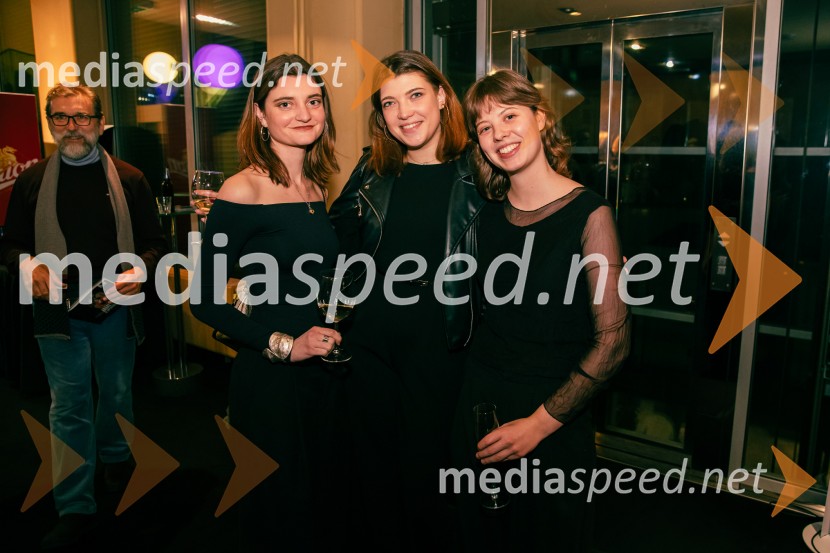 James Brown je uporabljal navijalke, premiera drame v MGL