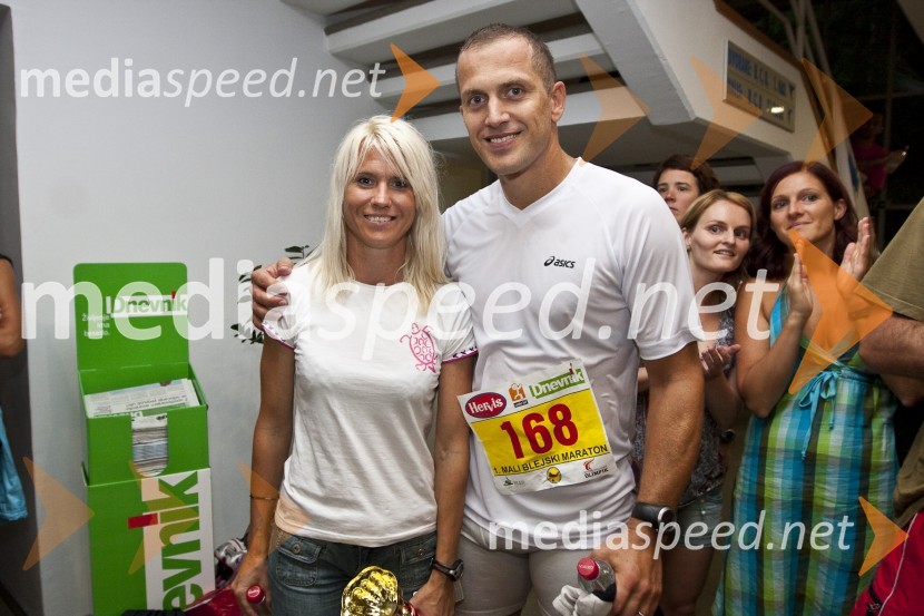 Jolanda Čeplak, atletinja in zmagovalka teka na 6 km in Jure Košir, nekdanji alpski smučar1. Mali blejski maraton