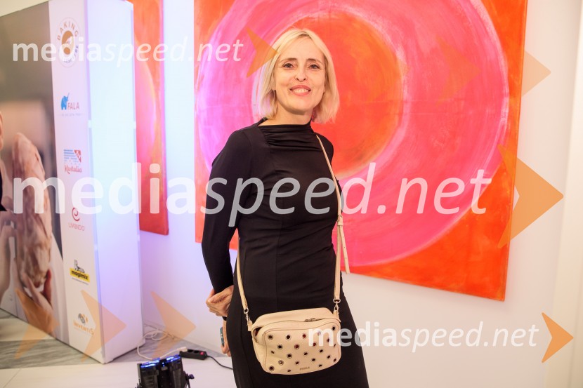  Irena Pavčič, direktorica, IPPROtvoritev novih poslovnih prostorov podjetja Lesaffre Slovenija