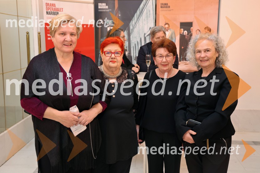  ... ;  Karla  Zajc Berzelak, profesorica;  ... ;  ... Cluster, premiera svetovne koreografske uspešnice Edwarda Cluga, SNG Maribor