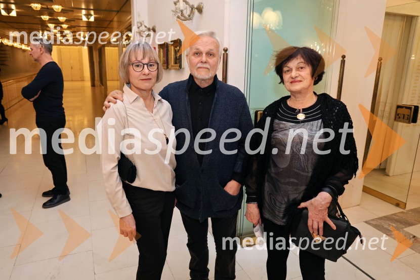  ... ;  Niko Goršič, dramaturg in gledališki kritik;  ... Cluster, premiera svetovne koreografske uspešnice Edwarda Cluga, SNG Maribor