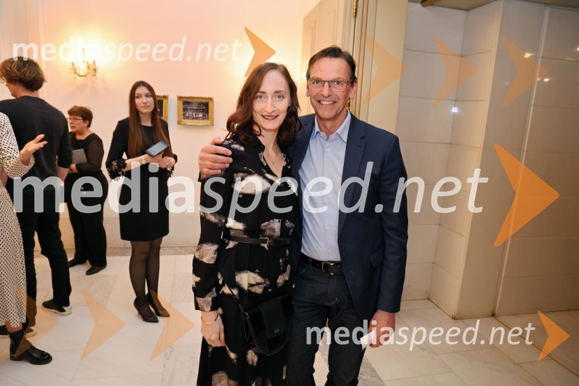  ... ;  Tomaž Rode, predsednik Društva baletnih umetnikov SlovenijeCluster, premiera svetovne koreografske uspešnice Edwarda Cluga, SNG Maribor