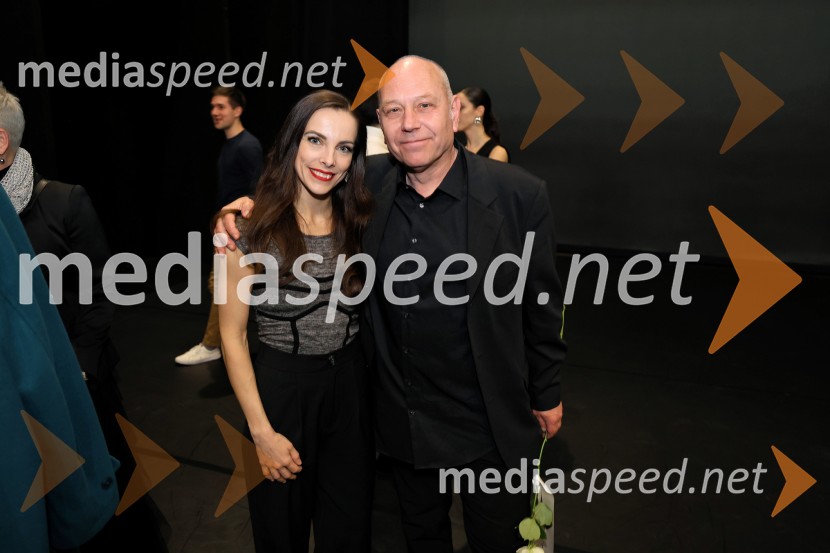  Catarina de Meneses, baletna solistka;  ... Cluster, premiera svetovne koreografske uspešnice Edwarda Cluga, SNG Maribor