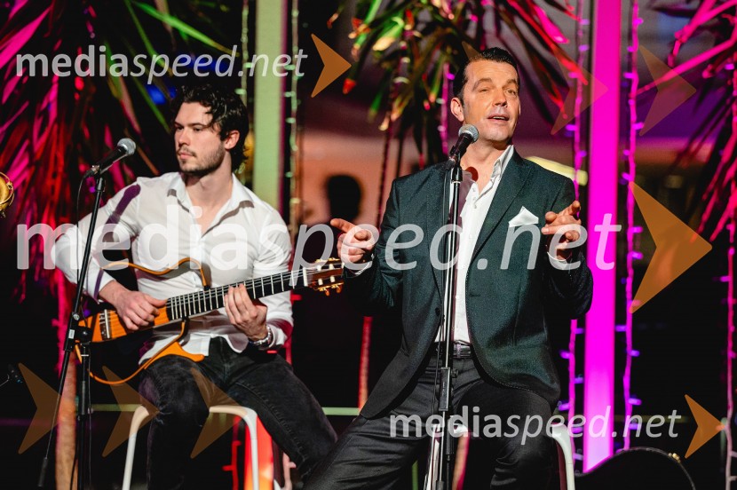  ... ;  Rok Ferengja, pevec, Rok'n bandVinske brbončice & Rock'n Roll