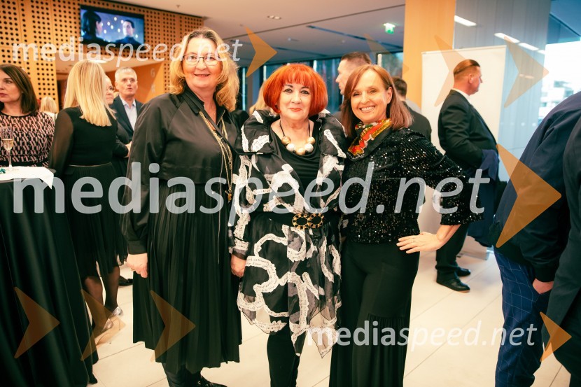  ... ;  Vlasta Nussdorfer, nekdanja varuhinja človekovih pravic, nekdanja svetovalka predsednika RS;  ... Slovenka leta 2024 je Jolanda Grom Ravnikar
