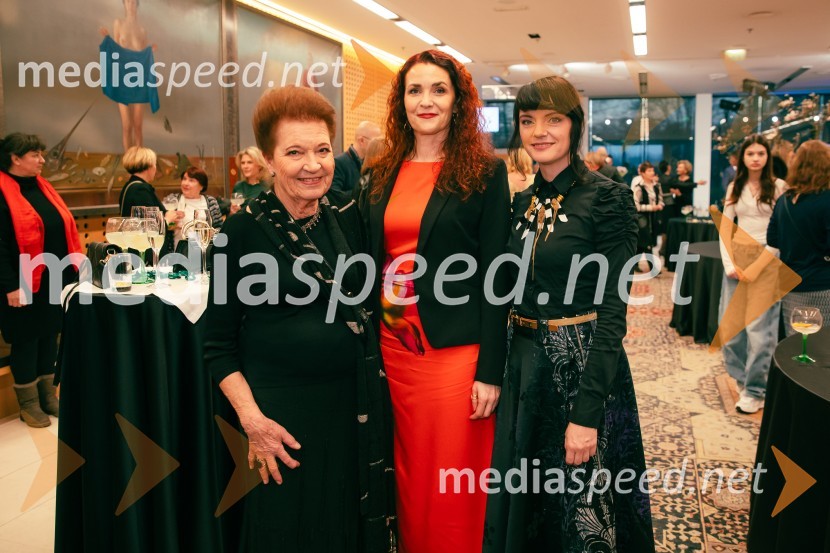  Elza Budau, slovenska tekstopiska, pesnica in pisateljica;  Urška  Šanja, Slovensko društvo Hospic;  Katjuša Štingl,  PR-ovka, novinarka, pesnicaSlovenka leta 2024 je Jolanda Grom Ravnikar