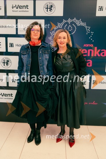  Mojca  Planšak, odnosi z javnostmi, Slovenski filmski center;  Nataša Bučar, direktorica, Slovenski filmski centerSlovenka leta 2024 je Jolanda Grom Ravnikar