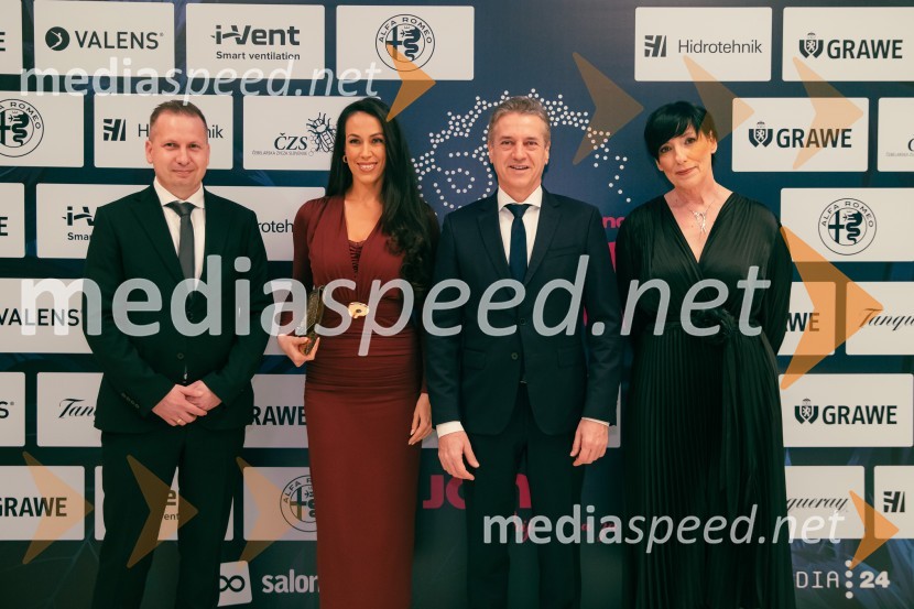  Dejan Zver, direktor medijev, Media24;  Tina Gaber, fotomodel; dr. Robert Golob, predsednik vlade RS;  Melita Berzelak, odgovorna urednica revije JanaSlovenka leta 2024 je Jolanda Grom Ravnikar