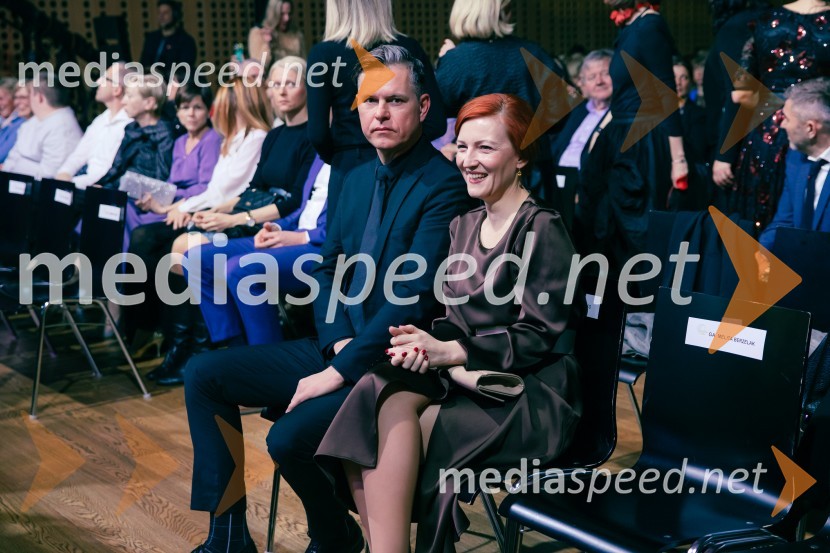  ... ; dr. Asta Vrečko, nekdanja ministrica za kulturoSlovenka leta 2024 je Jolanda Grom Ravnikar