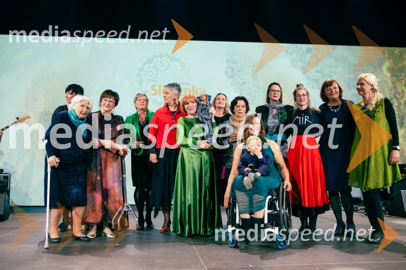  Jolanda  Grom Ravnikar, humanitarka, Slovenka leta 2024Slovenka leta 2024 je Jolanda Grom Ravnikar