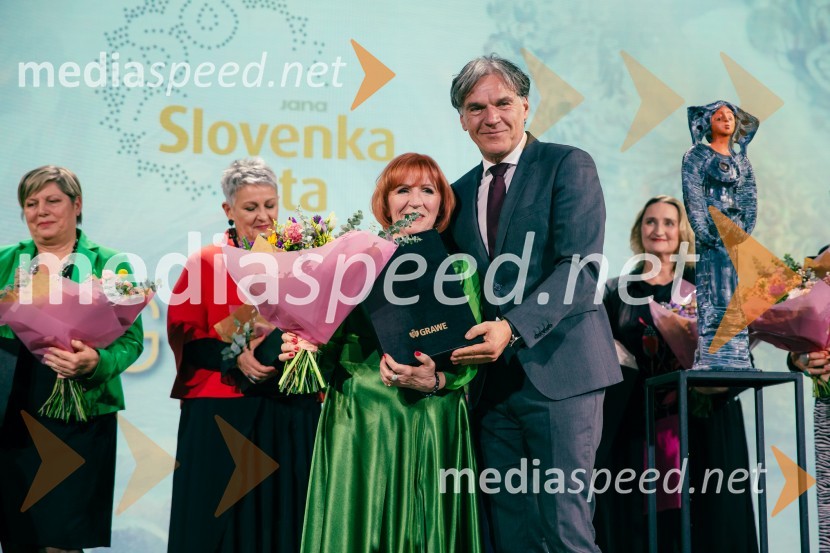  Jolanda  Grom Ravnikar, humanitarka, Slovenka leta 2024; mag. David Kastelic, predsednik uprave, Grawe zavarovalnica d.dSlovenka leta 2024 je Jolanda Grom Ravnikar