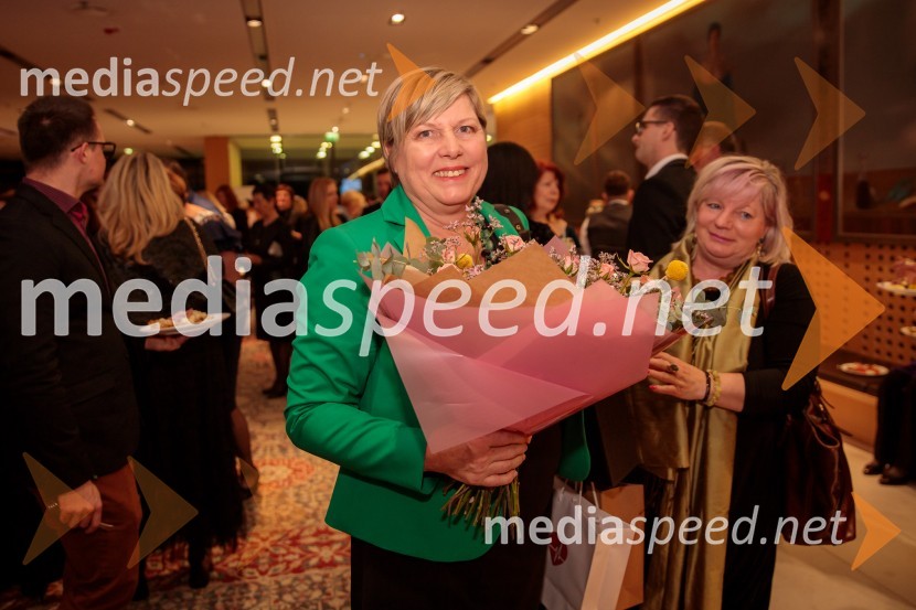 Irena Orešnik, agronomka, kmetica, sirarka in strokovnjakinja statistikeSlovenka leta 2024 je Jolanda Grom Ravnikar