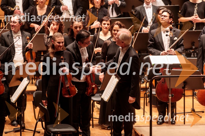  ... ;  David Robertson, dirigentNemški simfonični orkester iz Berlina v Cankarjevem domu