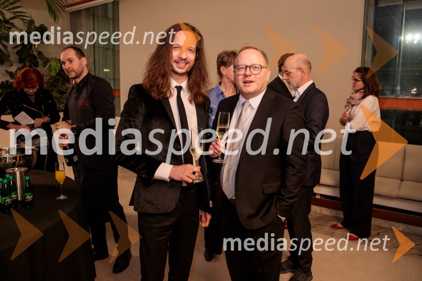  Peter Baroš, direktor kulturno-umetniškega programa Cankarjevega doma; mag. Aleš Drenik, vodja programa resne glasbe, opere in balet, Cankarjev domNemški simfonični orkester iz Berlina v Cankarjevem domu