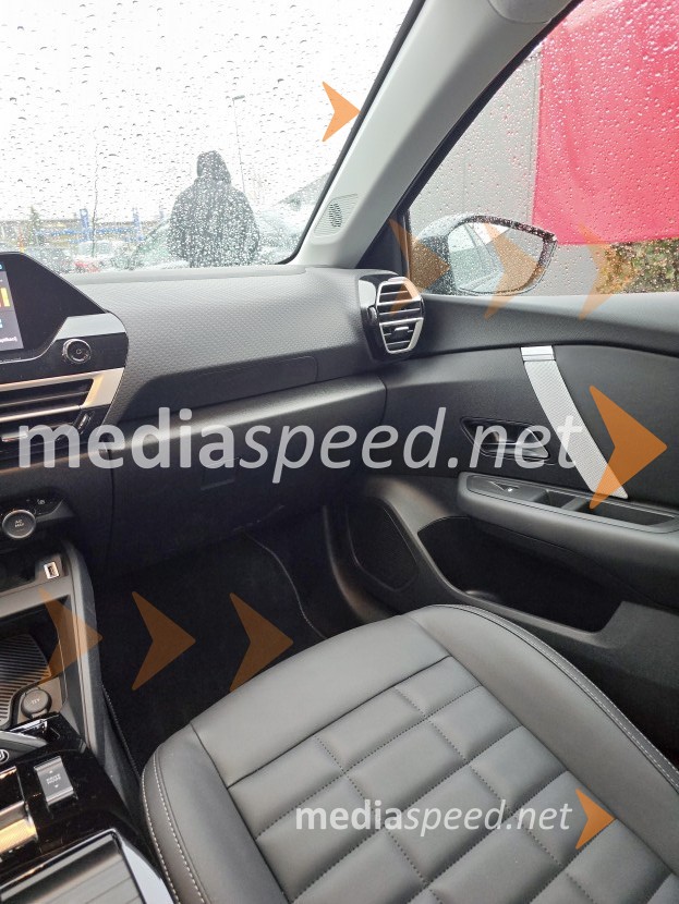 Citroën C4Nova Citroën C4 in C4 X, slovenska predstavitev