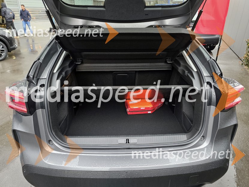 Citroën C4Nova Citroën C4 in C4 X, slovenska predstavitev