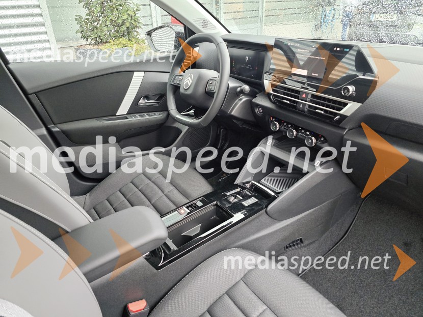 Citroën C4XNova Citroën C4 in C4 X, slovenska predstavitev