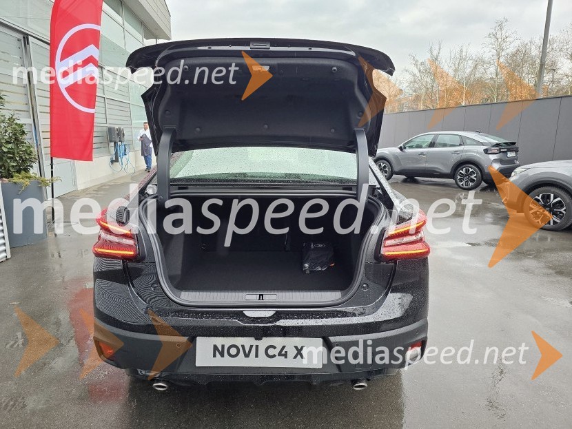 Citroën C4XNova Citroën C4 in C4 X, slovenska predstavitev