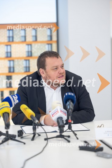  Simon Maljevac, Minister za solidarno prihodnostNovinarska konferenca SSRS