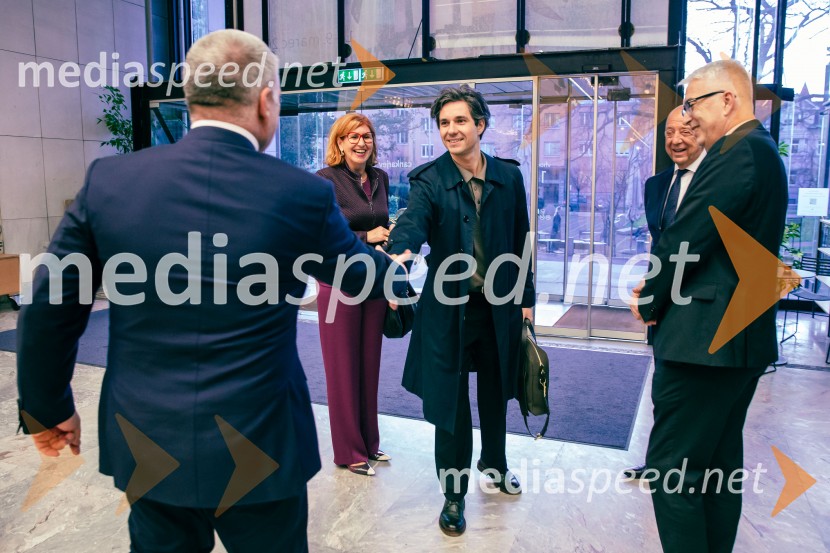  Marko Lotrič, predsednik, Državni svet;  Luka Mesec, podpredsednik vlade in minister za delo, družino, socialne zadeve in enake možnostiPodelitev 57. Nagrad GZS za izjemne gospodarske in podjetniške dosežke