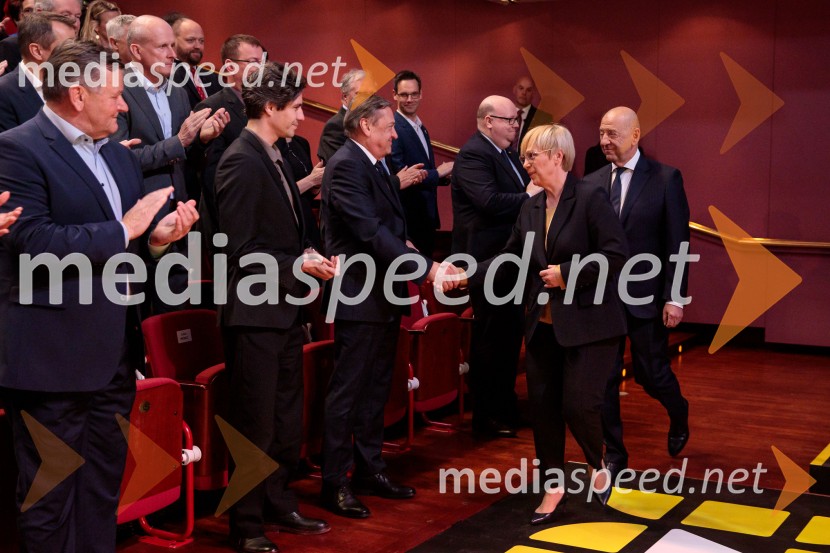  ... ;  Luka Mesec, podpredsednik vlade in minister za delo, družino, socialne zadeve in enake možnosti;  Zoran Janković, župan, Mestna občina Ljubljana; dr. Nataša Pirc Musar, predsednica Republike SlovenijePodelitev 57. Nagrad GZS za izjemne gospodarske in podjetniške dosežke