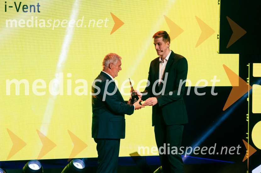  Milan Kuster, I-vent d.o.o.;  ... Podelitev 57. Nagrad GZS za izjemne gospodarske in podjetniške dosežke
