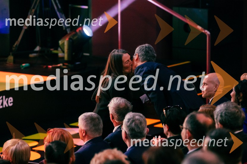  Estera Brajak, MediusPodelitev 57. Nagrad GZS za izjemne gospodarske in podjetniške dosežke