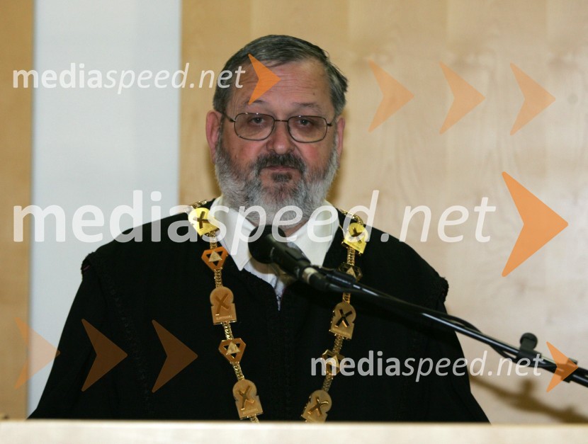 Red. prof. dr. Igot Tičar, dekan Fakultete za elektrotehniko in računalništvoUniverza v Mariboru, promocija doktorjev znanosti