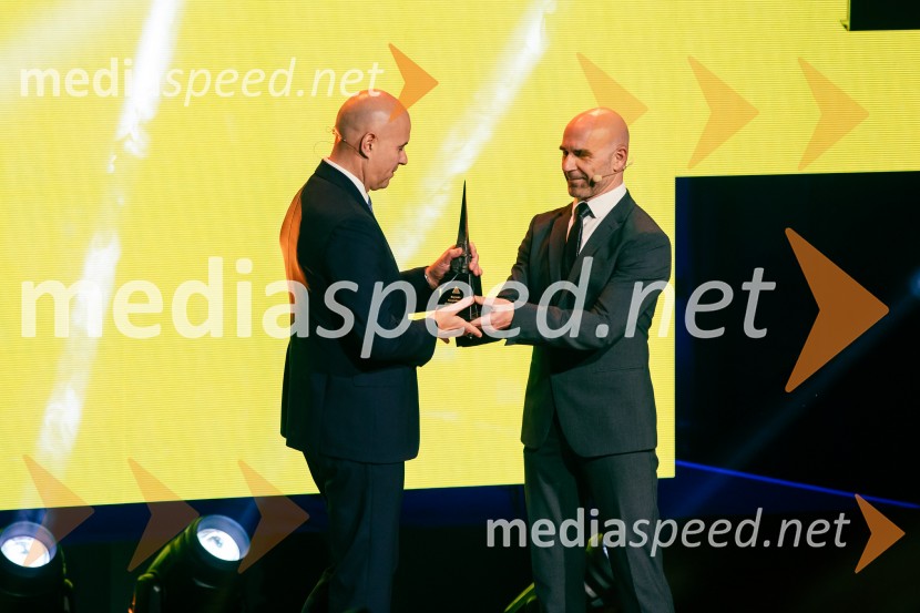  Peter Čas, Vaider Group;  ... Podelitev 57. Nagrad GZS za izjemne gospodarske in podjetniške dosežke