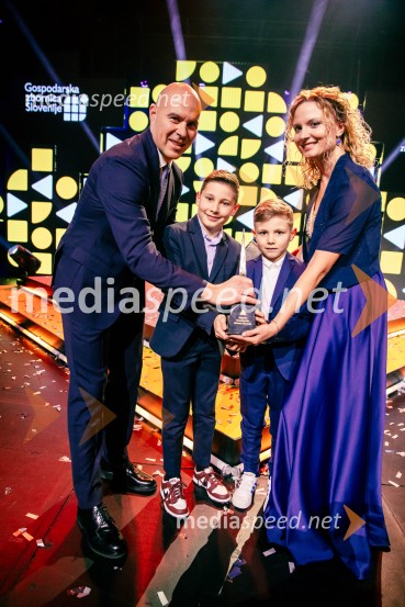  Peter Čas, Vaider Group;  ... ;  ... ;  ... Podelitev 57. Nagrad GZS za izjemne gospodarske in podjetniške dosežke